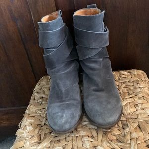 P. Monjo Suede ankle boots